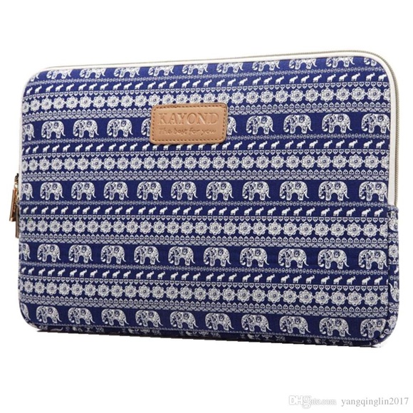 LAPTOP CASE - boho elephant print - Picture 1 of 6